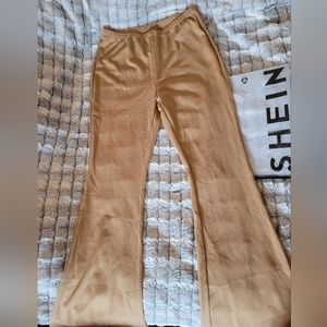 SHEIN Brand New Tan Ribbed Flare Leggings XL
